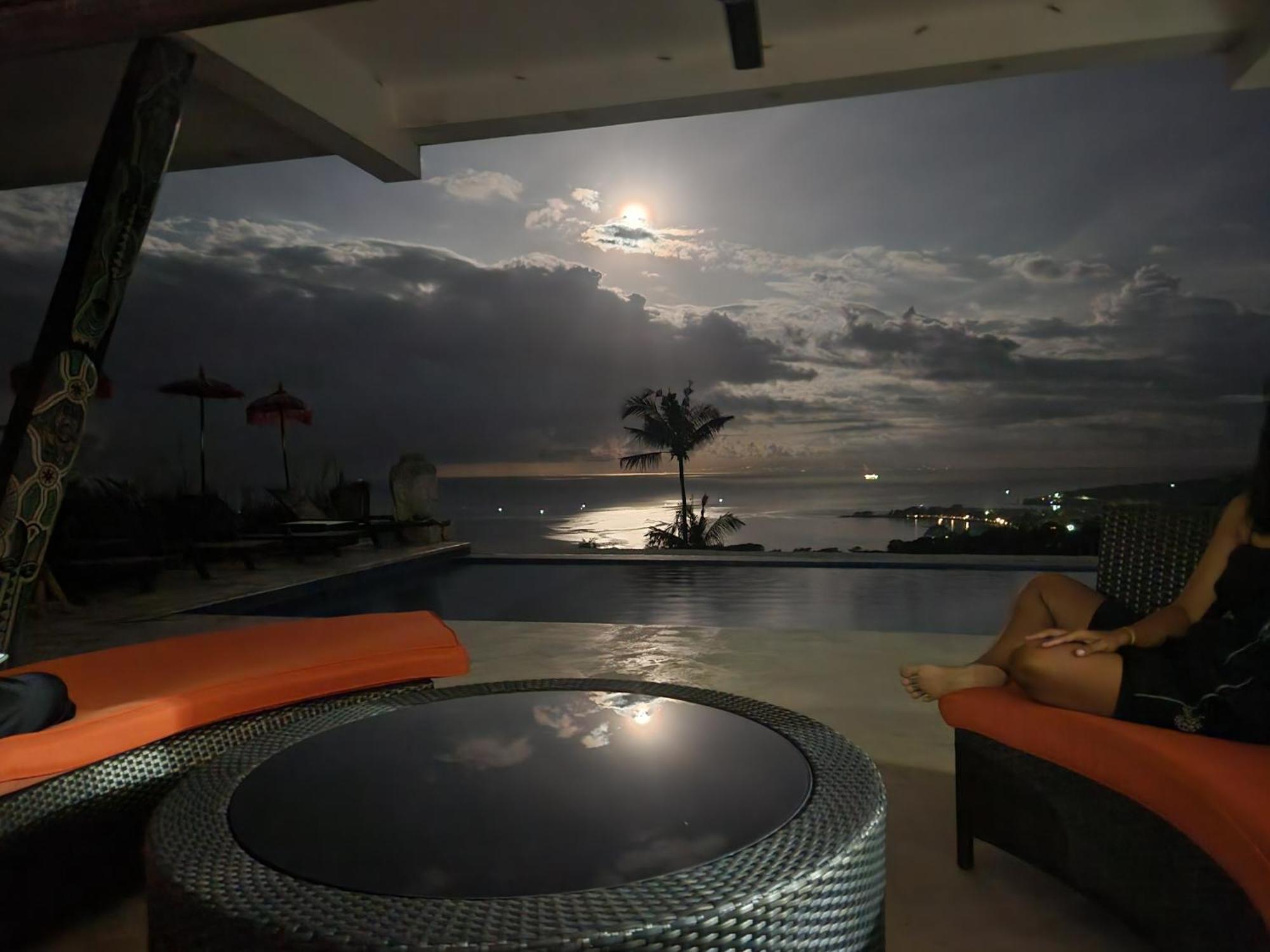 Villa Umbrella Lombok Сенггиги Экстерьер фото